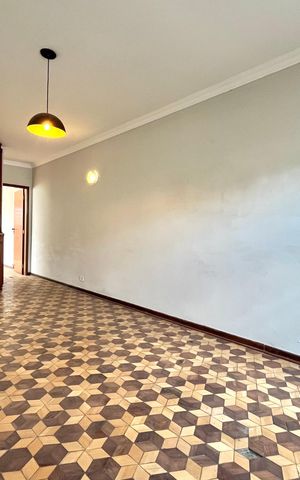 Casa à venda com 120m², 3 quartos e 2 vagasSala