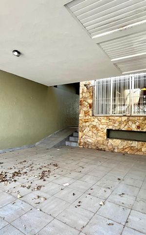 Casa à venda com 120m², 3 quartos e 2 vagasGaragem