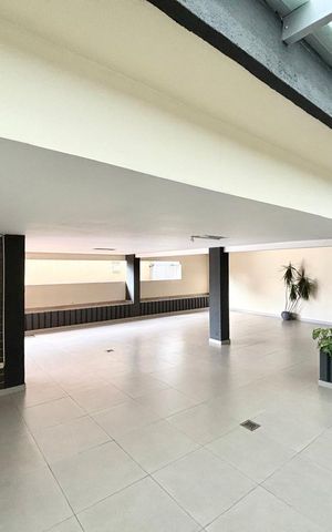 Apartamento à venda com 200m², 2 quartos e 2 vagasCobertura