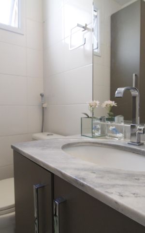 Apartamento à venda com 72m², 1 quarto e 1 vagaBanheiro suíte 
