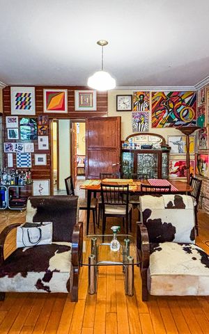 Casa à venda com 200m², 3 quartos e 3 vagas