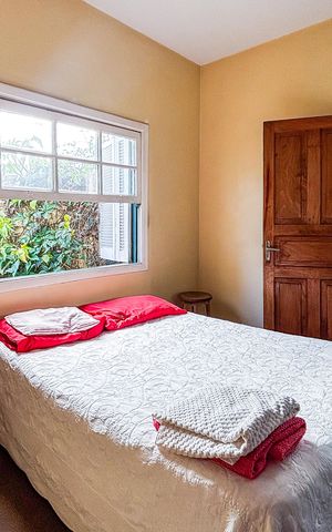 Casa à venda com 200m², 3 quartos e 3 vagas