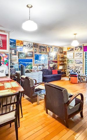 Casa à venda com 200m², 3 quartos e 3 vagas