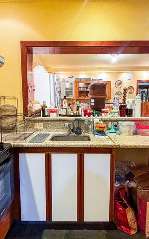 Casa à venda com 200m², 3 quartos e 3 vagas