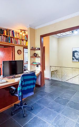 Casa à venda com 200m², 3 quartos e 3 vagas