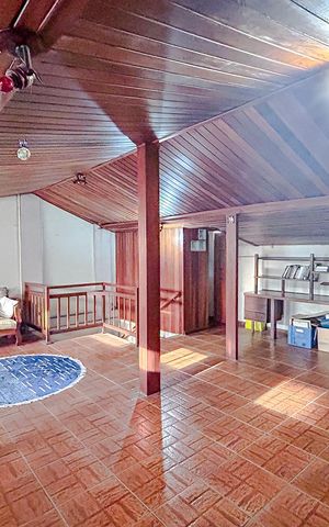 Casa à venda com 248m², 3 quartos e 3 vagasSala 2