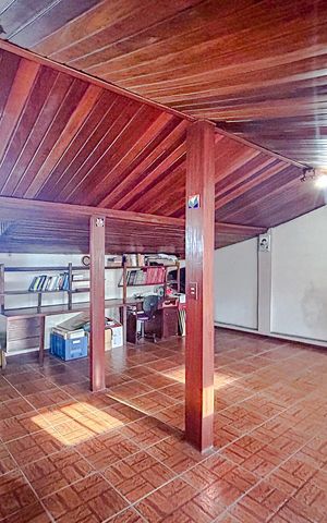Casa à venda com 248m², 3 quartos e 3 vagasSala 2