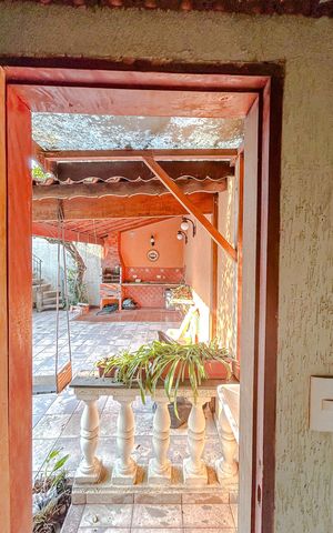 Casa à venda com 248m², 3 quartos e 3 vagasBanheiro 3