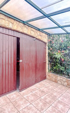 Casa à venda com 248m², 3 quartos e 3 vagasGaragem