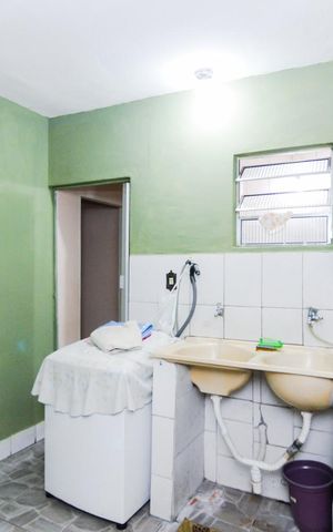 Casa para alugar com 100m², 2 quartos e 2 vagasÁrea de Serviço