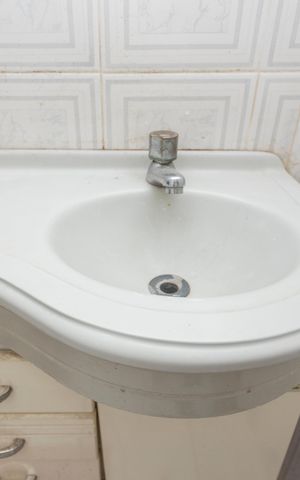 Casa à venda com 241m², 6 quartos e 3 vagasBanheiro - Casa 1