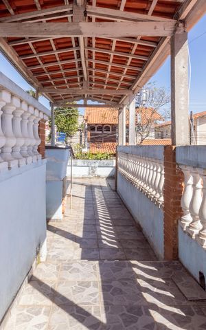 Casa à venda com 241m², 6 quartos e 3 vagasVaranda