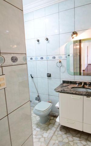 Apartamento à venda com 132m², 2 quartos e 1 vagaBanheiro