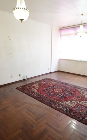 Apartamento à venda com 132m², 2 quartos e 1 vagaSala