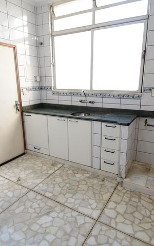 Apartamento à venda com 132m², 2 quartos e 1 vagaCozinha