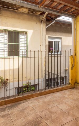 Casa à venda com 125m², 4 quartos e 2 vagasÁrea de Serviço 2