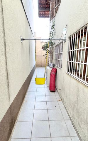Casa à venda com 134m², 3 quartos e 2 vagas Casa à venda com 134m², 3 quartos e 2 vagasQuintal