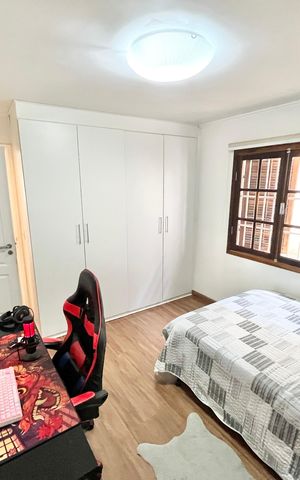 Casa à venda com 134m², 3 quartos e 2 vagas Casa à venda com 134m², 3 quartos e 2 vagasQuarto 3 - Suíte