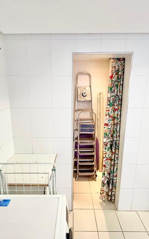 Casa à venda com 134m², 3 quartos e 2 vagas Casa à venda com 134m², 3 quartos e 2 vagasÁrea de Serviço