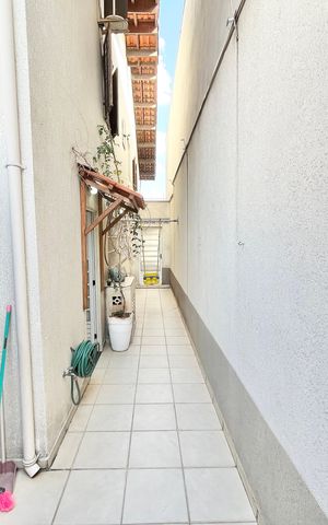Casa à venda com 134m², 3 quartos e 2 vagas Casa à venda com 134m², 3 quartos e 2 vagasQuintal