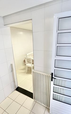 Casa à venda com 134m², 3 quartos e 2 vagas Casa à venda com 134m², 3 quartos e 2 vagasÁrea de Serviço
