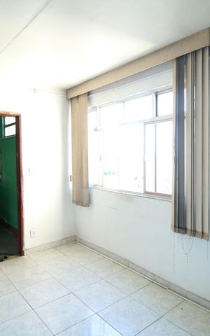 Apartamento à venda com 37m², 1 quarto e sem vagaSala