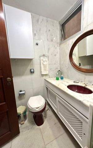 Apartamento à venda com 241m², 4 quartos e 2 vagas