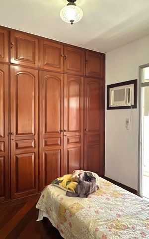 Apartamento à venda com 241m², 4 quartos e 2 vagas