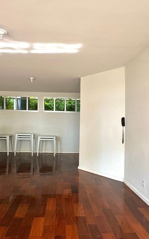 Apartamento à venda com 241m², 4 quartos e 2 vagas