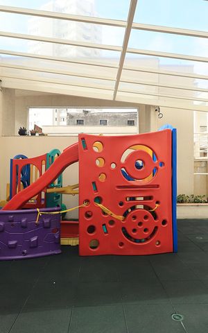 Apartamento à venda com 128m², 3 quartos e 3 vagasÁrea comum - Playground