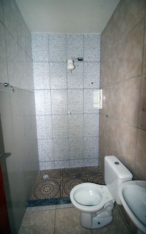 Casa à venda com 75m², 2 quartos e 1 vagaBanheiro 1