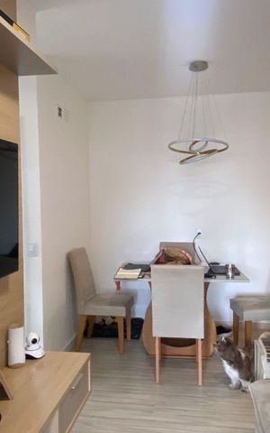 Apartamento para alugar com 64m², 2 quartos e 1 vaga Apartamento para alugar com 64m², 2 quartos e 1 vagaSala