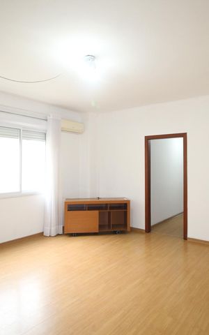 Apartamento à venda com 93m², 3 quartos e sem vagaSala