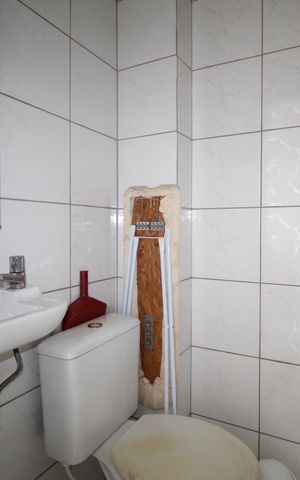Apartamento à venda com 93m², 3 quartos e sem vagaBanheiro de serviço