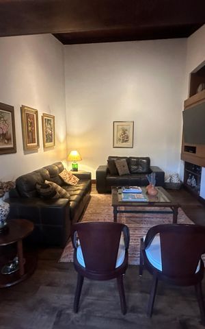 Casa de condomínio para alugar com 400m², 5 quartos e 4 vagas Casa de condomínio para alugar com 400m², 5 quartos e 4 vagasSala de TV