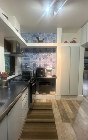 Casa de condomínio para alugar com 400m², 5 quartos e 4 vagas Casa de condomínio para alugar com 400m², 5 quartos e 4 vagasCozinha