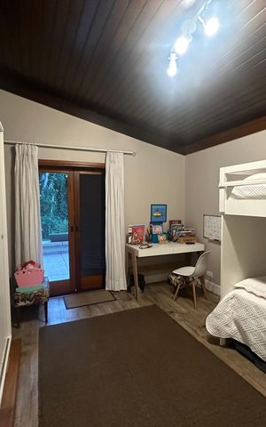 Casa de condomínio para alugar com 400m², 5 quartos e 4 vagas Casa de condomínio para alugar com 400m², 5 quartos e 4 vagasSuíte 1