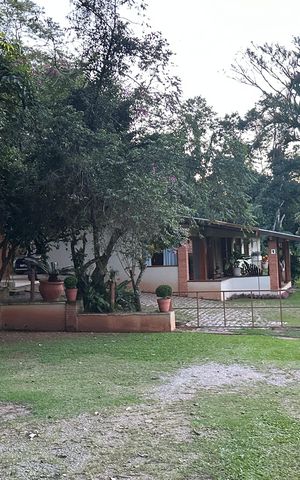 Casa de condomínio para alugar com 400m², 5 quartos e 4 vagas Casa de condomínio para alugar com 400m², 5 quartos e 4 vagasQuintal