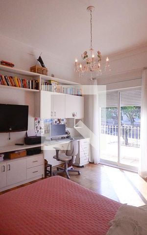 Casa à venda com 260m², 3 quartos e 2 vagas