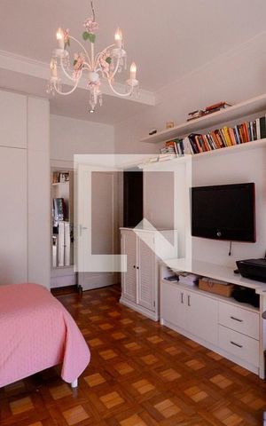 Casa à venda com 260m², 3 quartos e 2 vagas