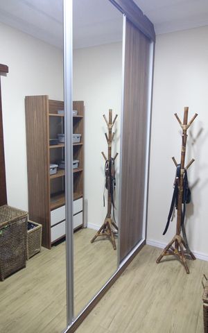 Casa à venda com 335m², 4 quartos e 9 vagasCloset Quarto 1