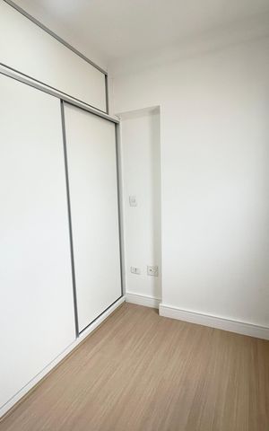 Apartamento à venda com 50m², 2 quartos e 2 vagas Apartamento à venda com 50m², 2 quartos e 2 vagasQuarto