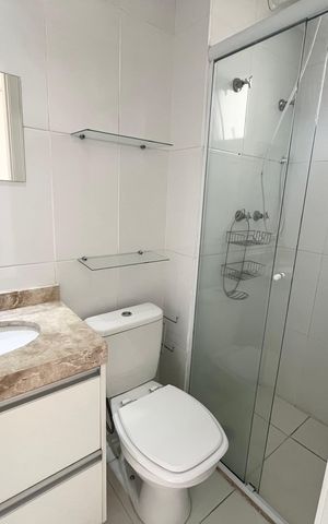 Apartamento à venda com 50m², 2 quartos e 2 vagas Apartamento à venda com 50m², 2 quartos e 2 vagasBanheiro