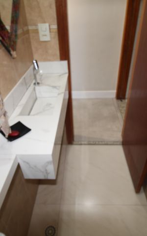 Casa à venda com 200m², 3 quartos e 5 vagaslavabo