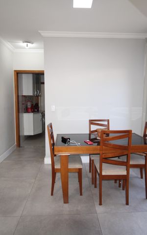 Casa à venda com 200m², 3 quartos e 5 vagasSala
