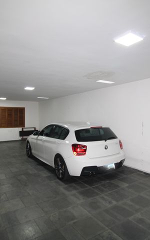 Casa à venda com 200m², 3 quartos e 5 vagasGaragem