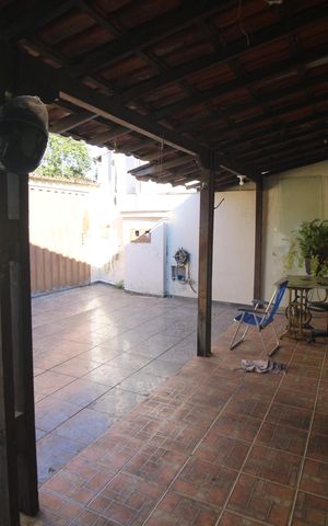 Casa à venda com 190m², 3 quartos e 3 vagasQuintal