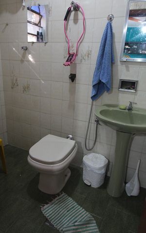 Casa à venda com 190m², 3 quartos e 3 vagasBanheiro da Suíte 