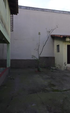 Casa à venda com 100m², 2 quartos e 3 vagasQuintal