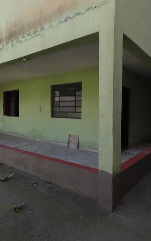 Casa à venda com 100m², 2 quartos e 3 vagasQuintal